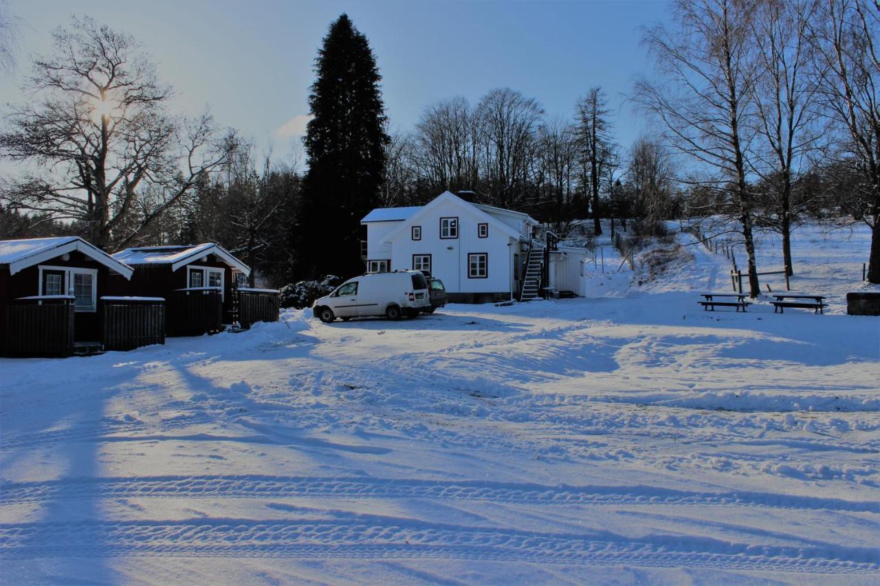 Bjoersjoeas Vildmark - Small Camping Cabin Close To Nature Olofstorp Exteriér fotografie